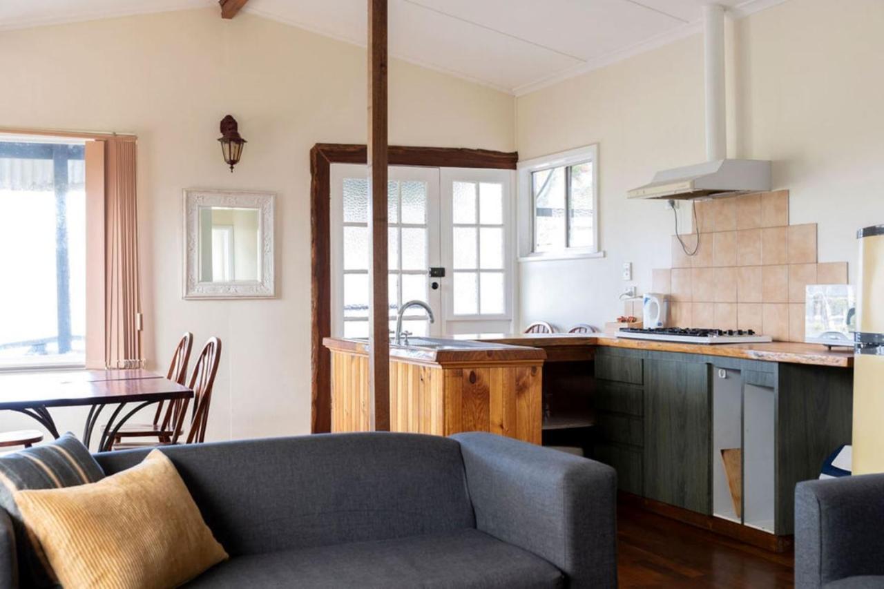 Nornalup Riverside Chalets エクステリア 写真